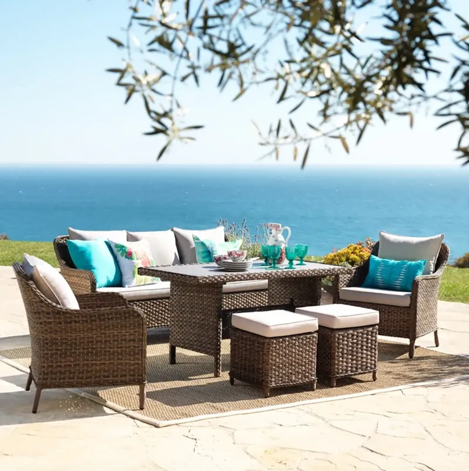 Teal Island Woodlake 6-Piece Brown Wicker Outdoor Seating Set