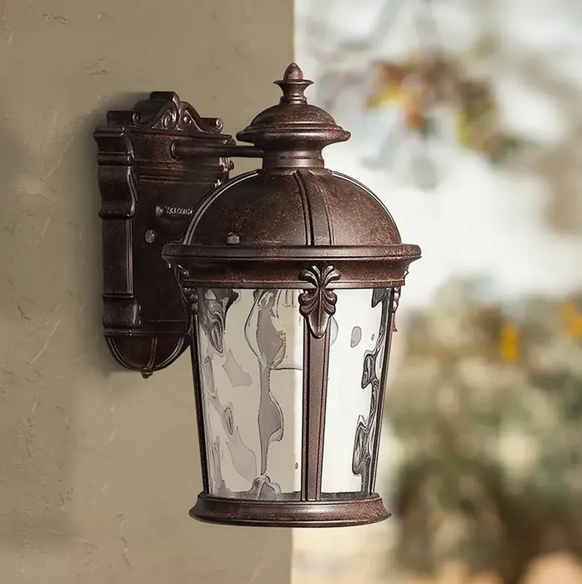 Outdoor Windsor-Extra Small Wall Mount Lantern-River Rock