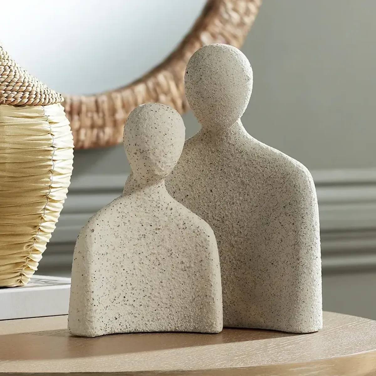 Incognito Matte White Figurines Set of 2
