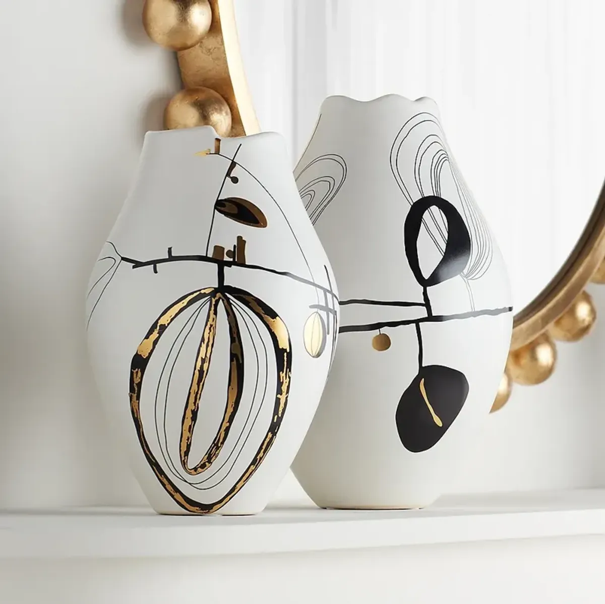 Tribeca Matte White 2-Piece Decorative Graphic Vase Set