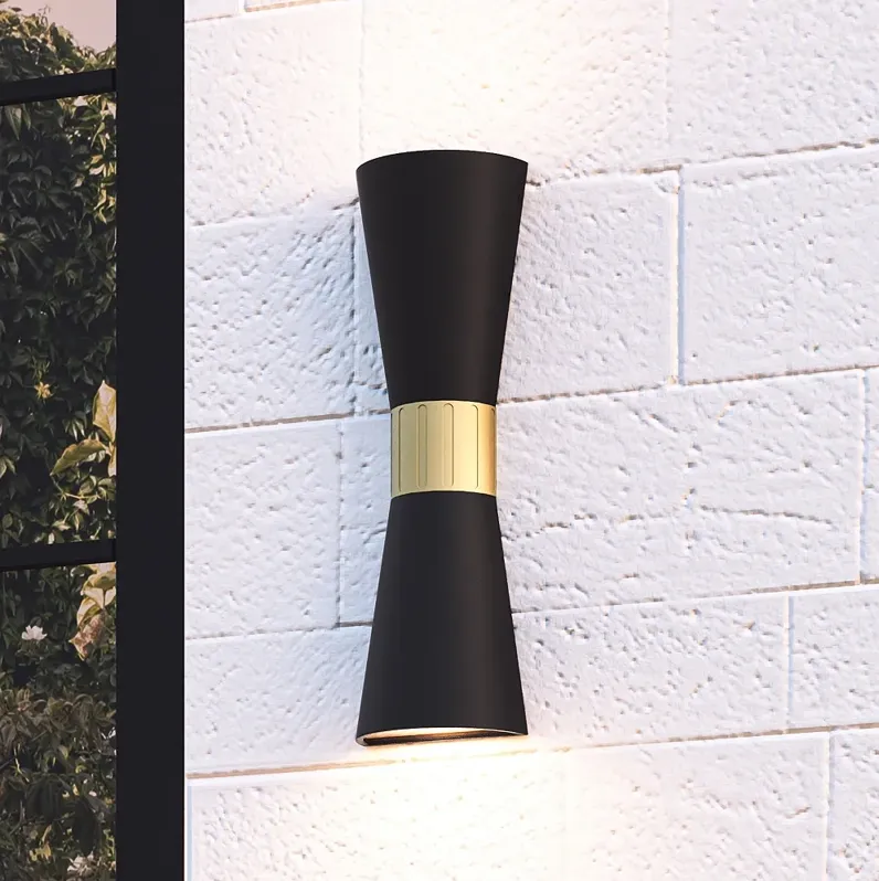 Dexter Integrated LED Matte Black Outdoor Wall Lantern