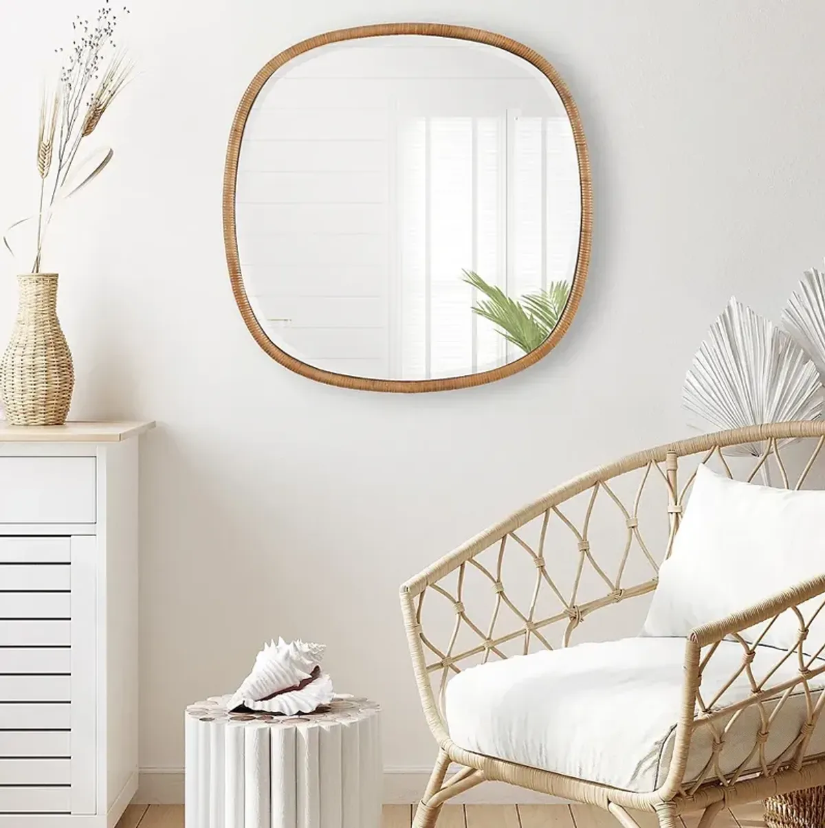 Noble Park Stella Vue Natural 34" Round Wall Mirror
