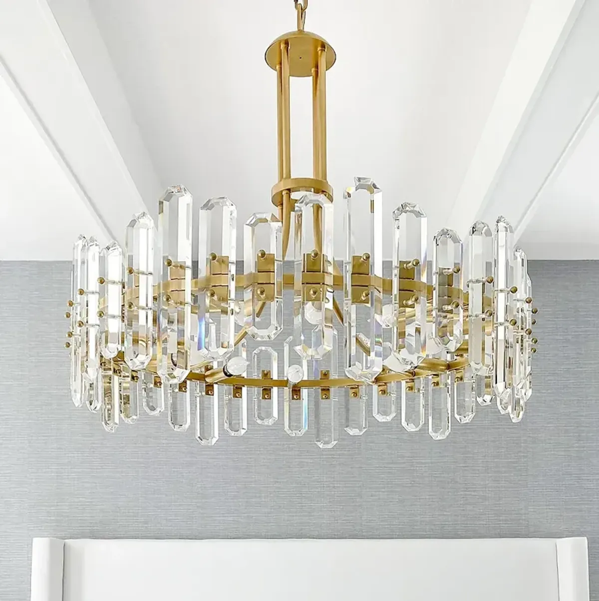Crystorama Bolton 31"W Aged Brass 12-Light Crystal Chandelier