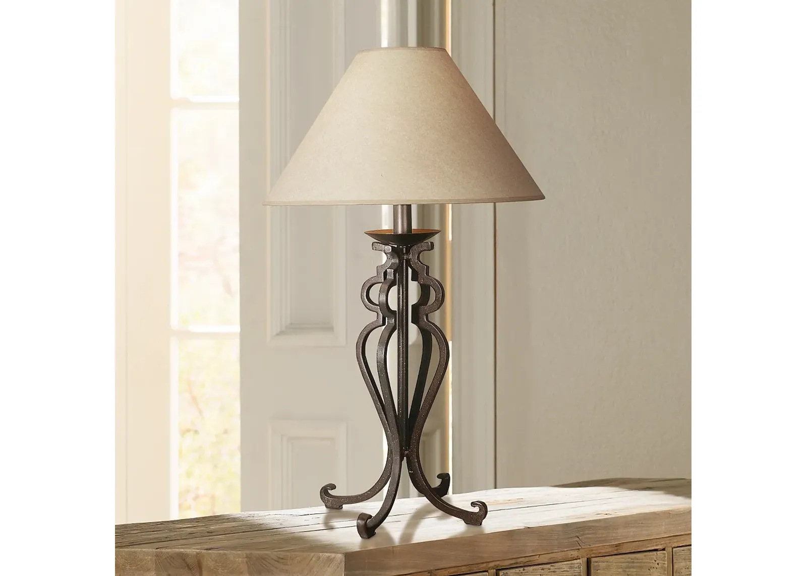 Wrought fashion iron table lamps