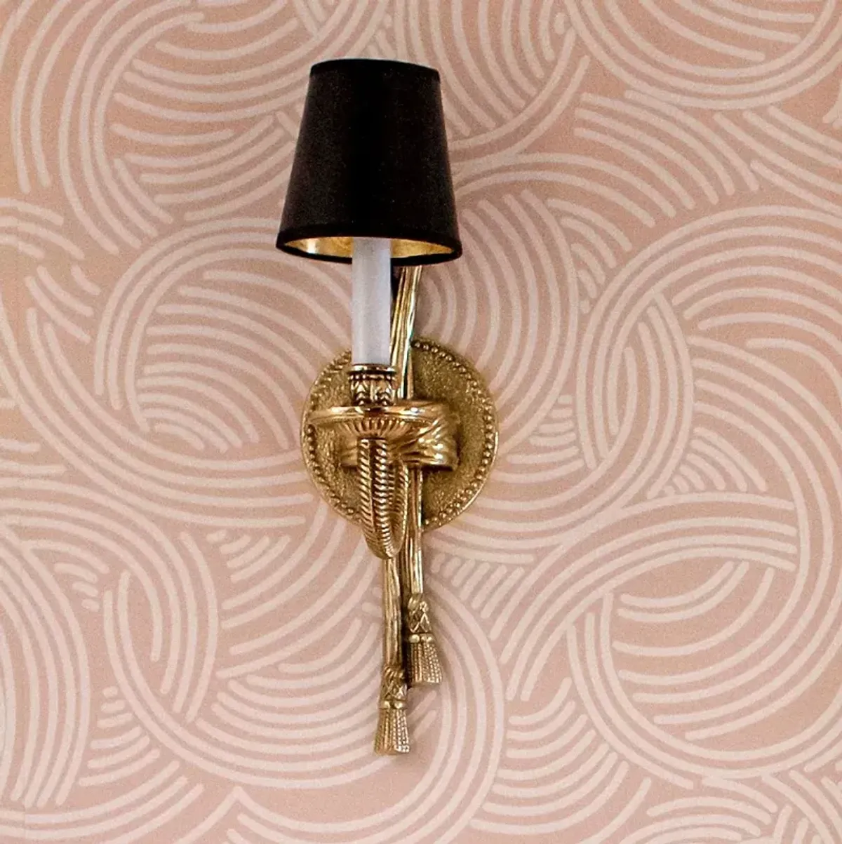 Rope/Tassel 15" High Olde Brass Wall Sconce