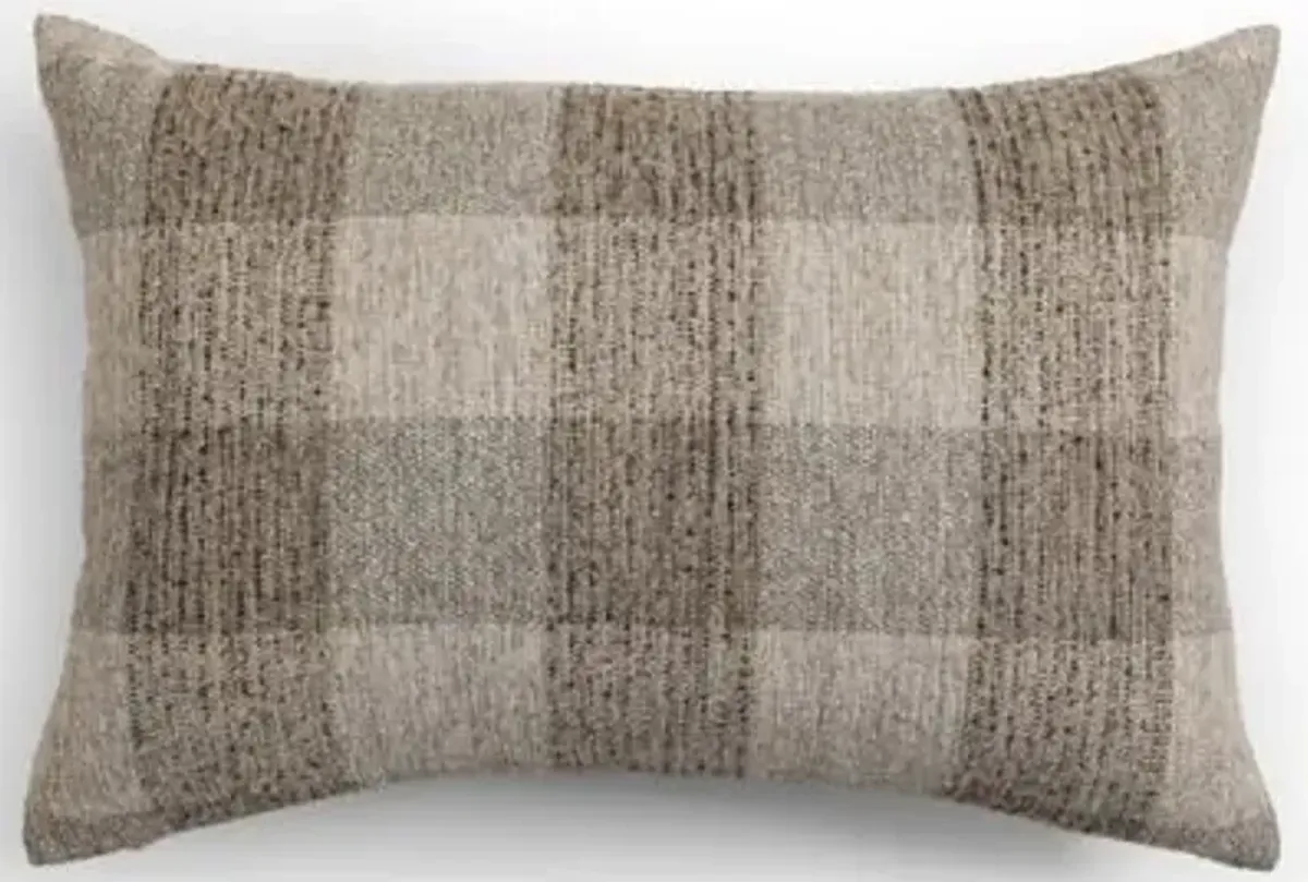 Nashton Pillow