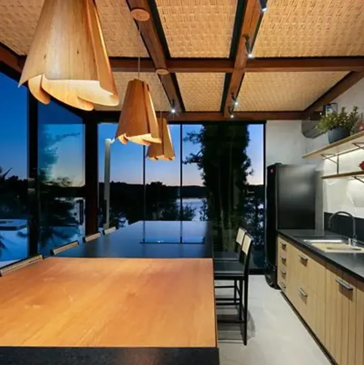 Fushia Small Pendant