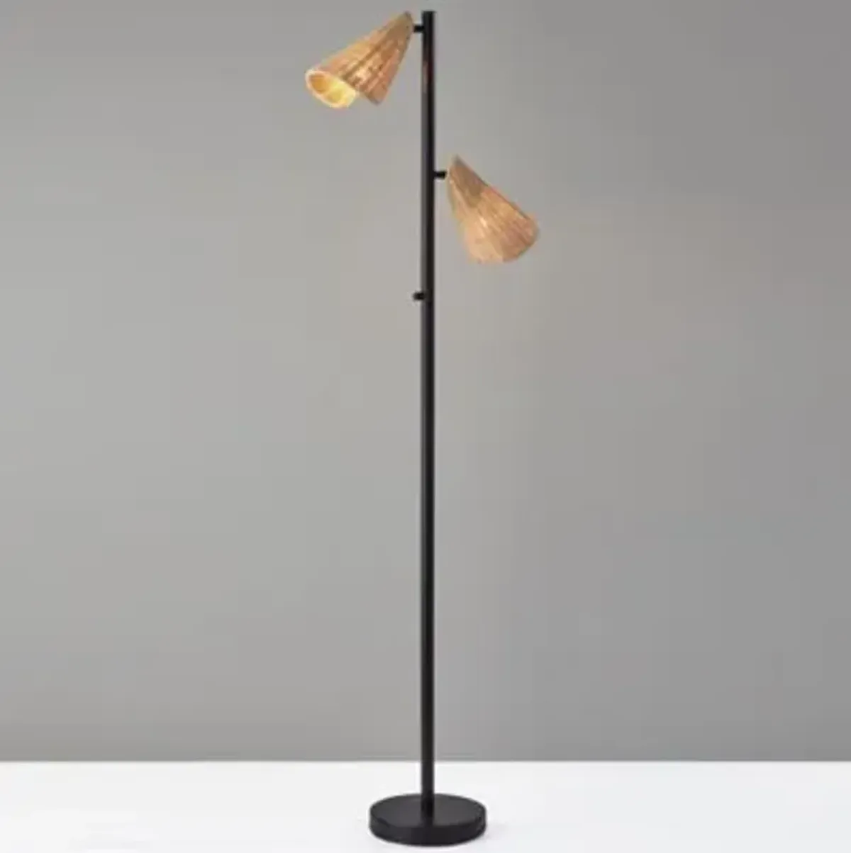 Cove Tree Lamp