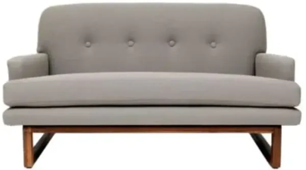 Melinda Settee