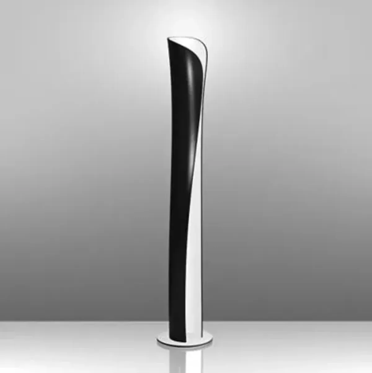 Cadmo LED Floor Lamp