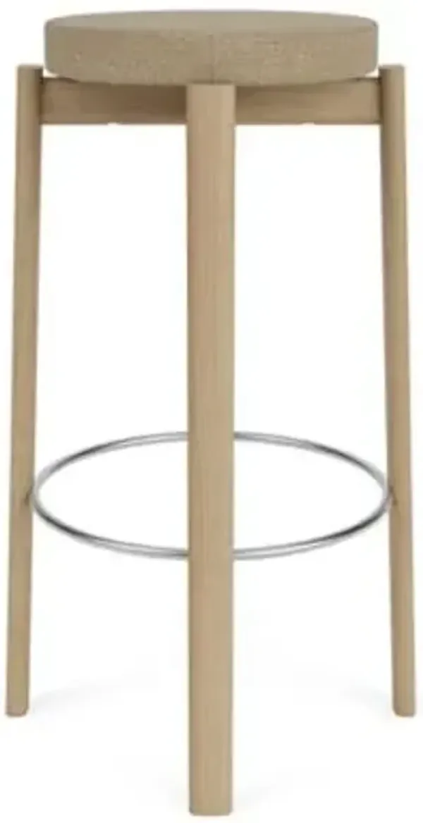 Passage Upholstered Bar / Counter Stool