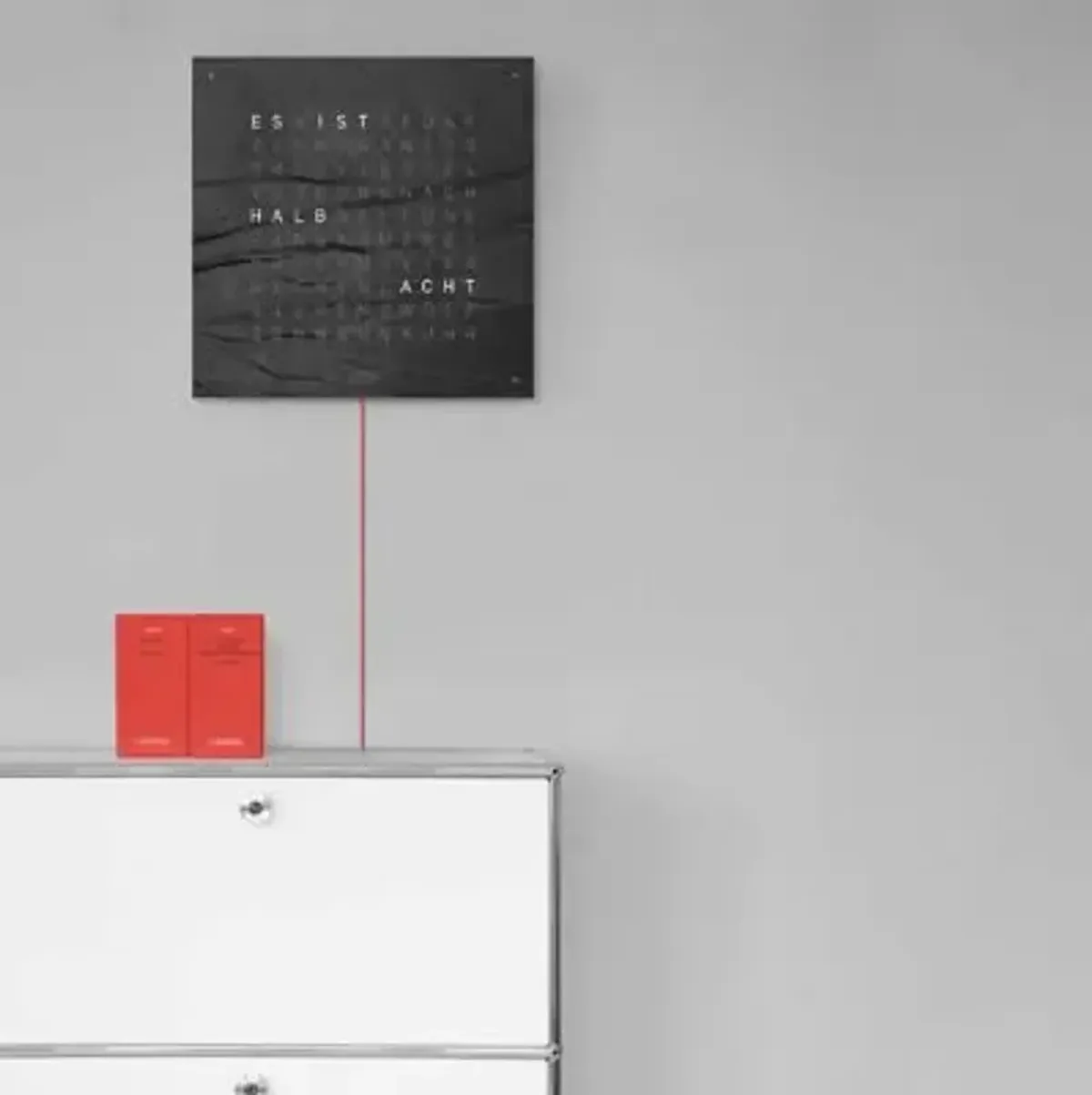 EARTH 45 CREATOR´S EDITION METAMORPHITE Wall Clock With Black Body