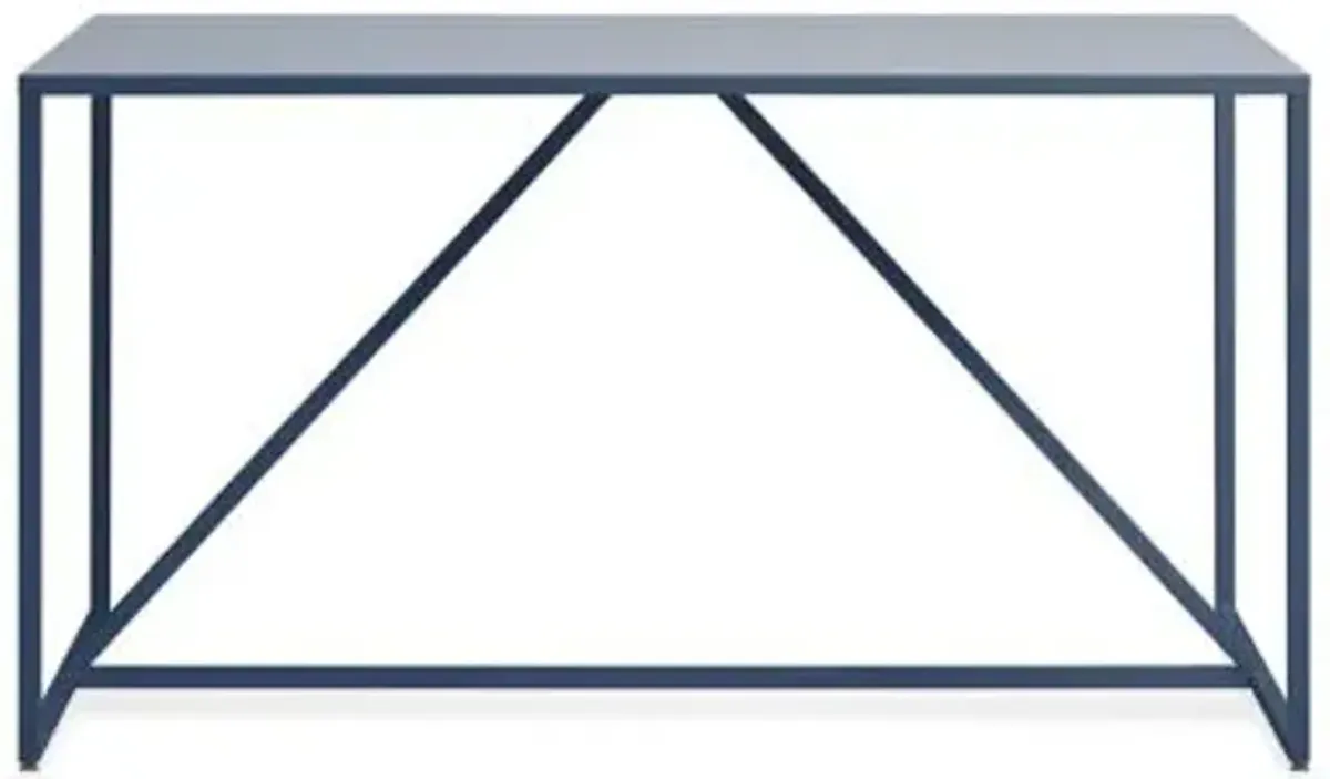 Strut Bar Table