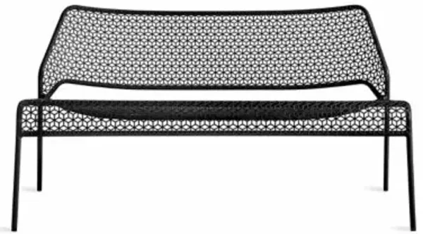 Hot Mesh Settee
