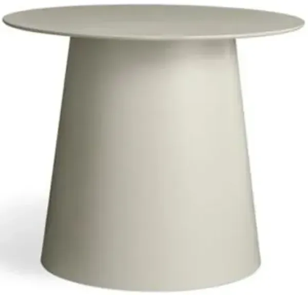 Circula Outdoor Cocktail Table