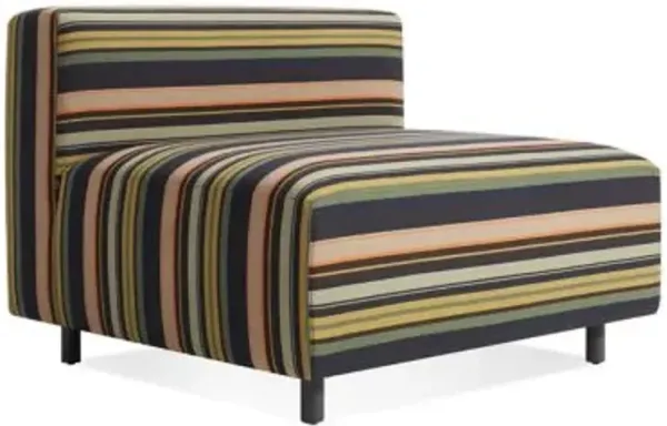 9 Yard Outdoor Armless Lounge Chair