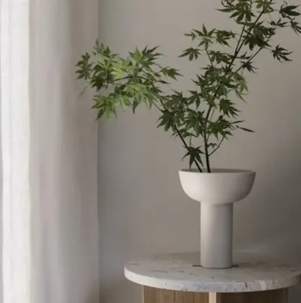 Miyabi Vase