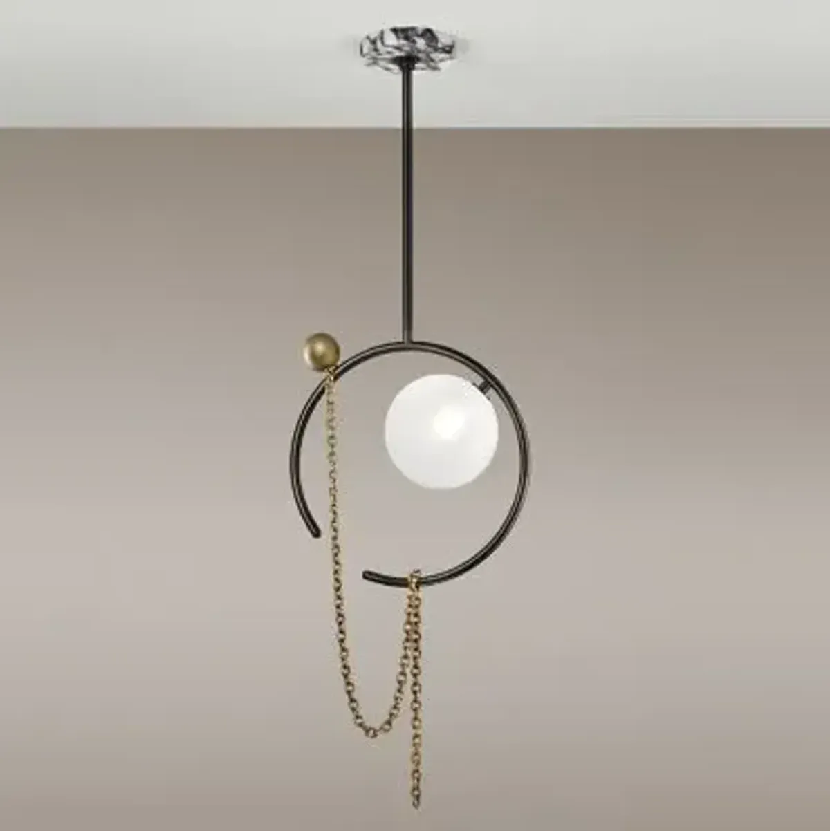 Madeleine Pendant