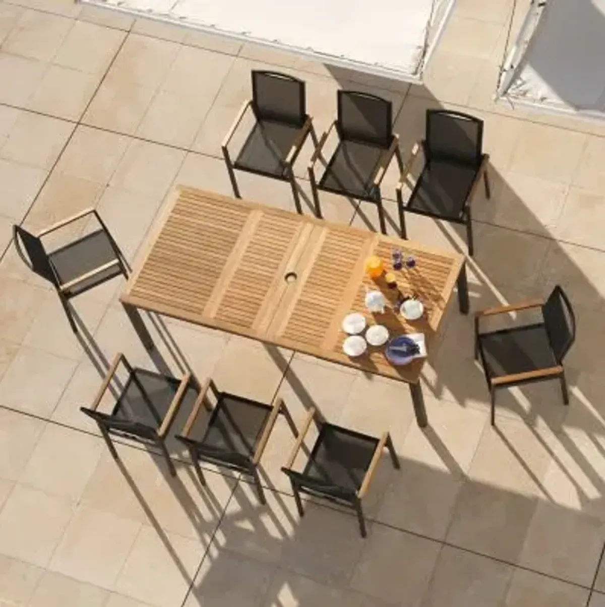 Aura Extending Outdoor Dining Table with Teak Top