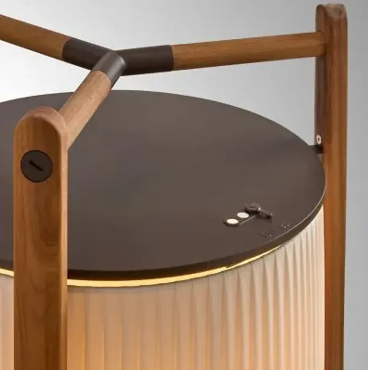 Kando LED Floor Lamp With Battery