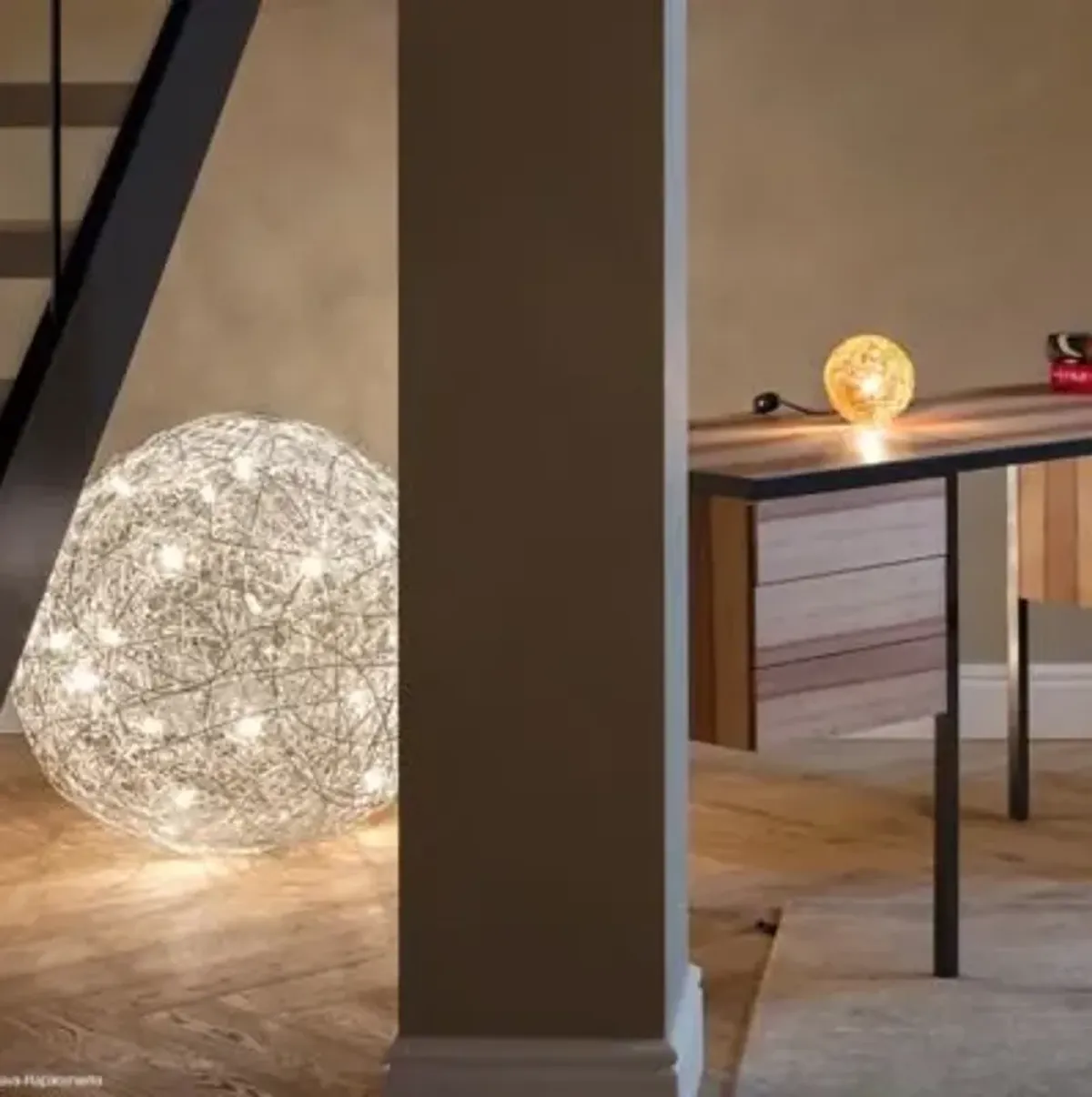 Fil de Fer Floor Lamp