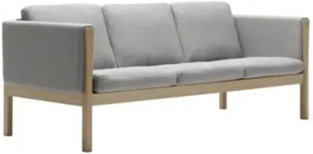 CH163 Sofa
