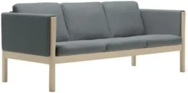 CH163 Sofa