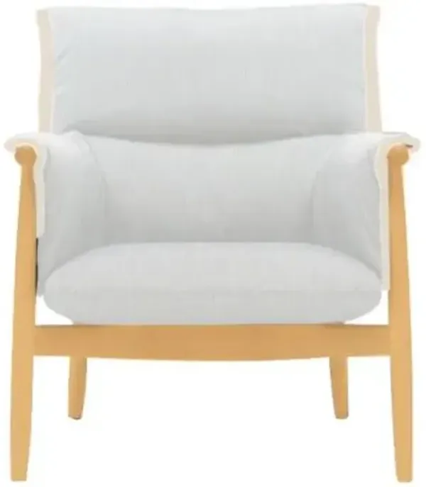 E015 Embrace Lounge Chair