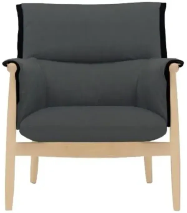 E015 Embrace Lounge Chair
