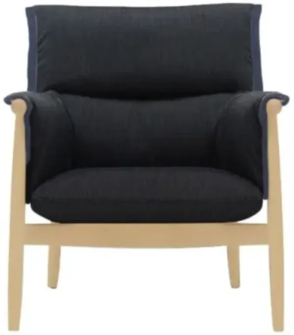 E015 Embrace Lounge Chair