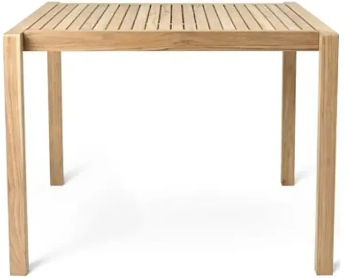 AH902 Outdoor Square Dining Table