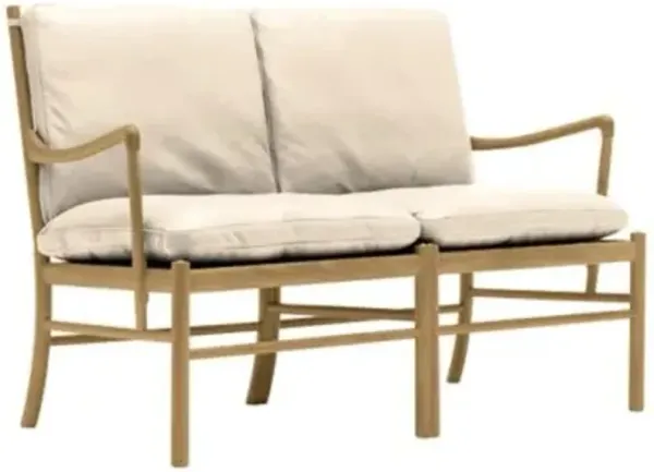 OW149-2 Colonial Sofa