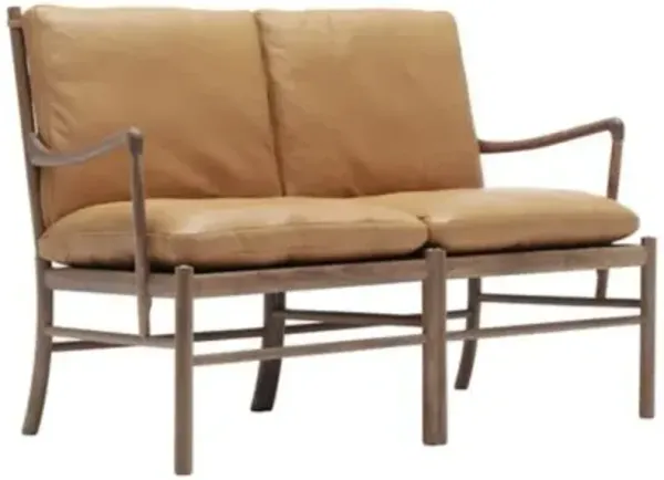 OW149-2 Colonial Sofa