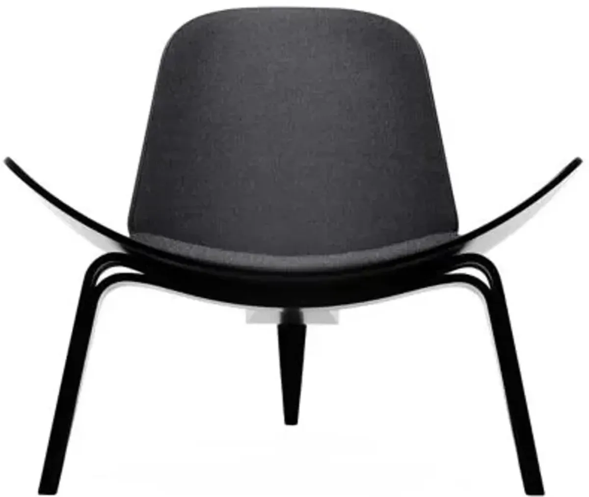 CH07 Shell Lounge Chair - Black Edition