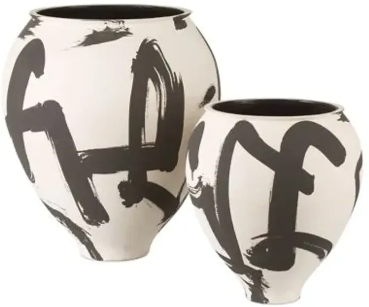 Kenzo Vase