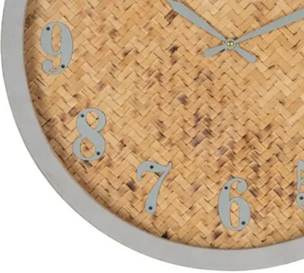 Desra Wall Clock
