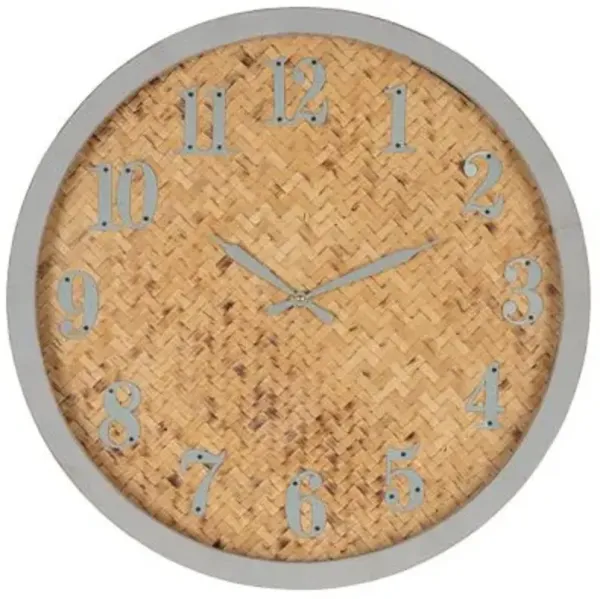 Desra Wall Clock