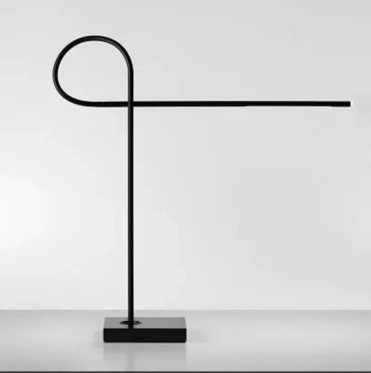 Ribbon Rechargeable LED Table Lamp