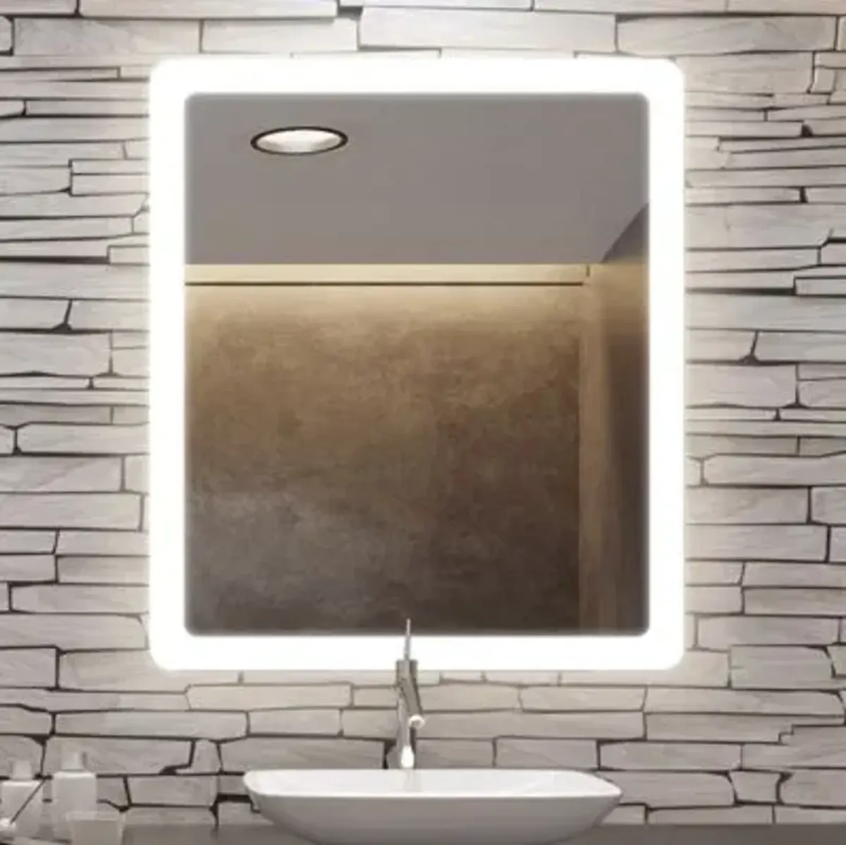 Eyla Radius Lighted Mirror