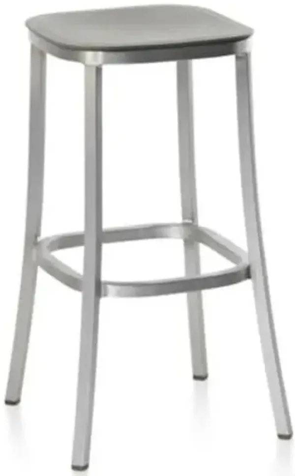 1 inch Counter / Bar Stool