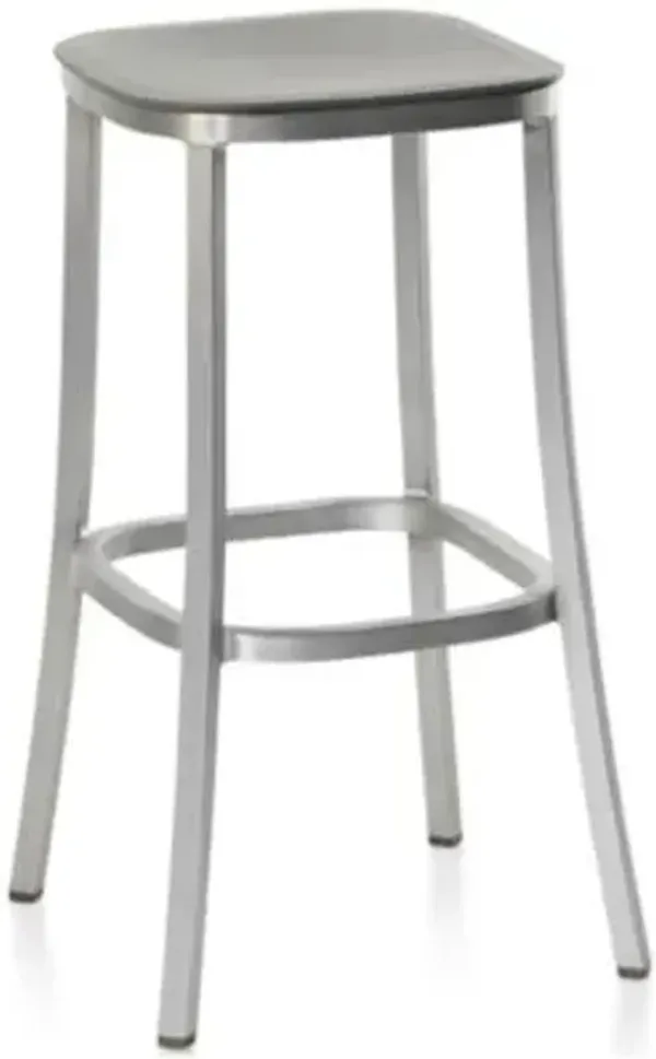 1 inch Counter / Bar Stool