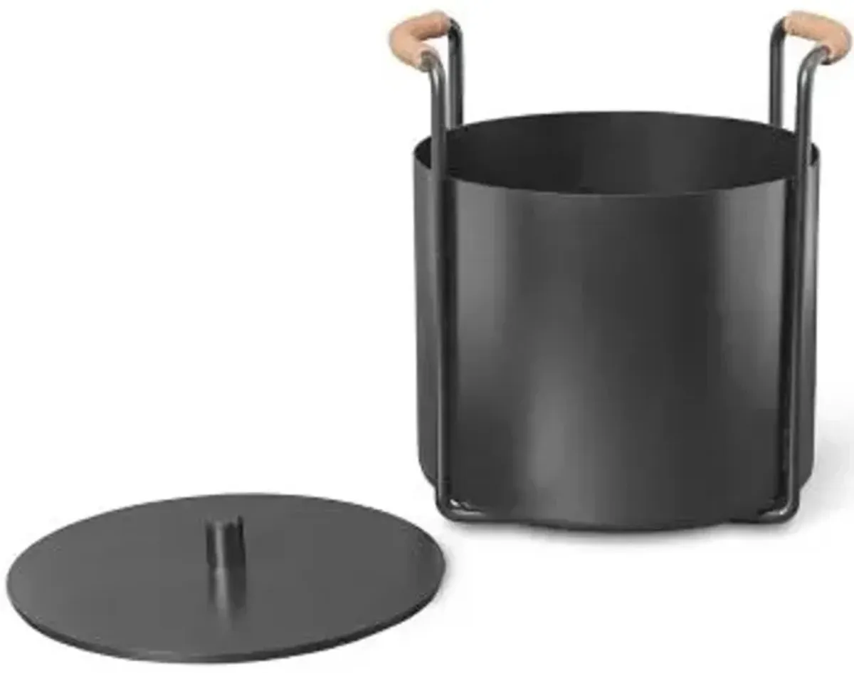 Port Kindling and Ash Bucket