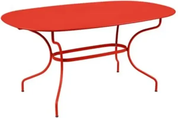 Opera+ Oval Dining Table