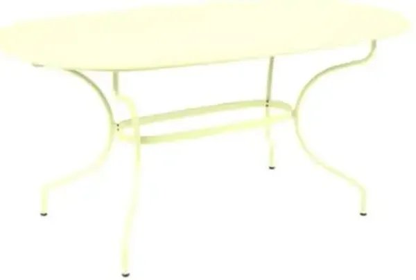 Opera+ Oval Dining Table