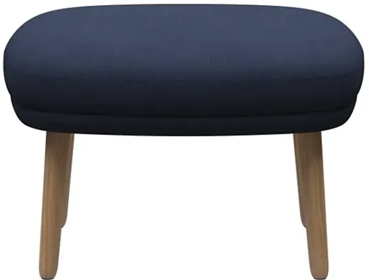 Ro Footstool