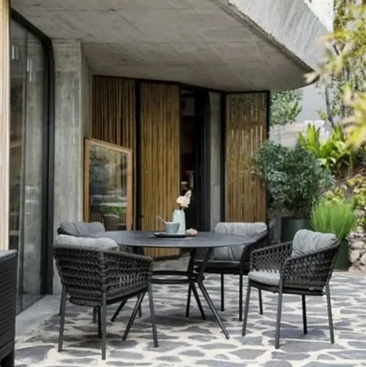 Joy Round Dining Table