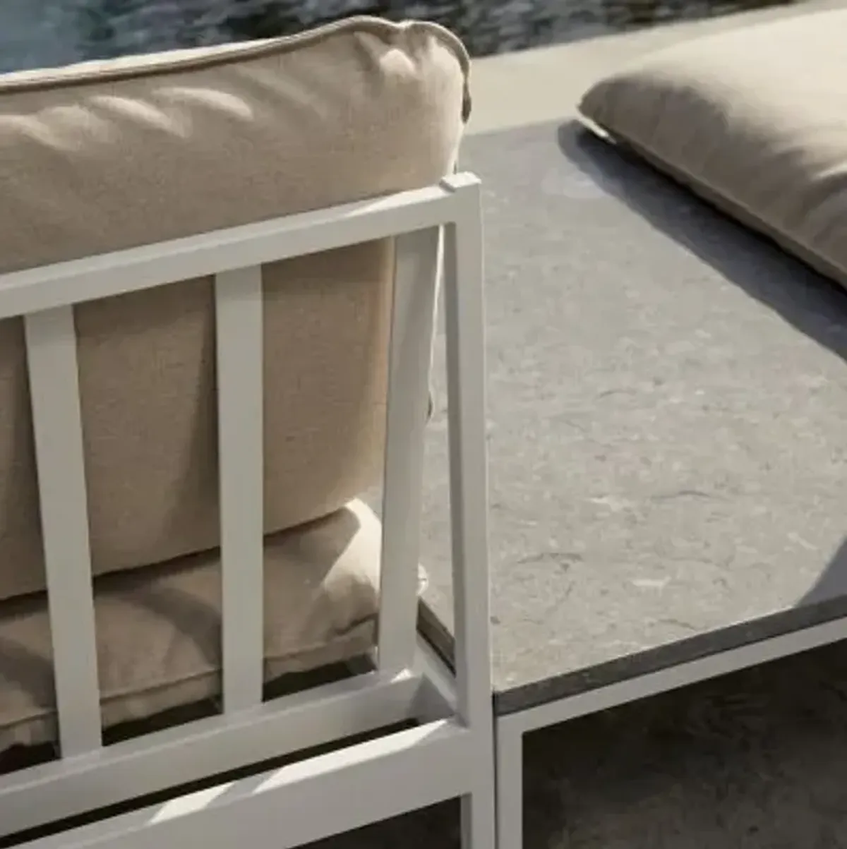 Bönan Outdoor Lounge Chair
