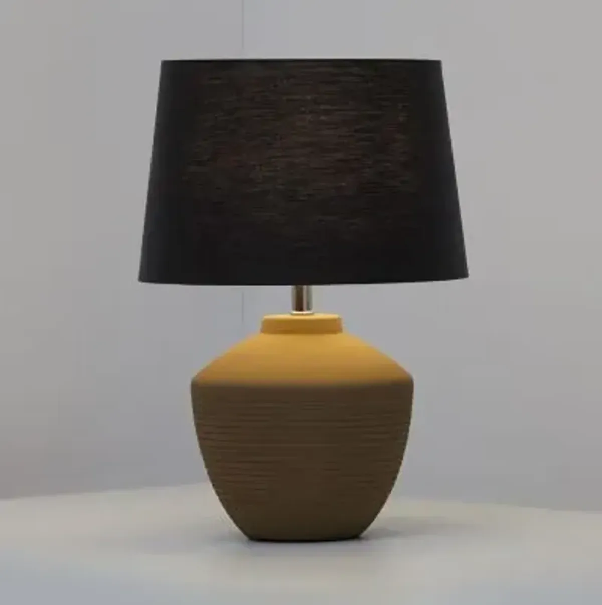 Buriti Table Lamp