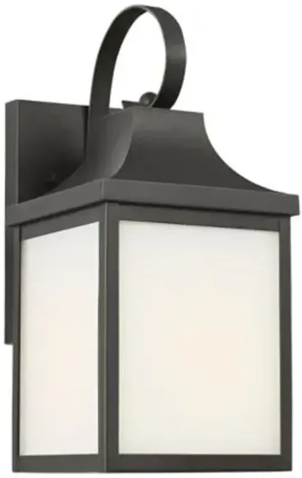 Saybrook Outdoor Wall Sconce