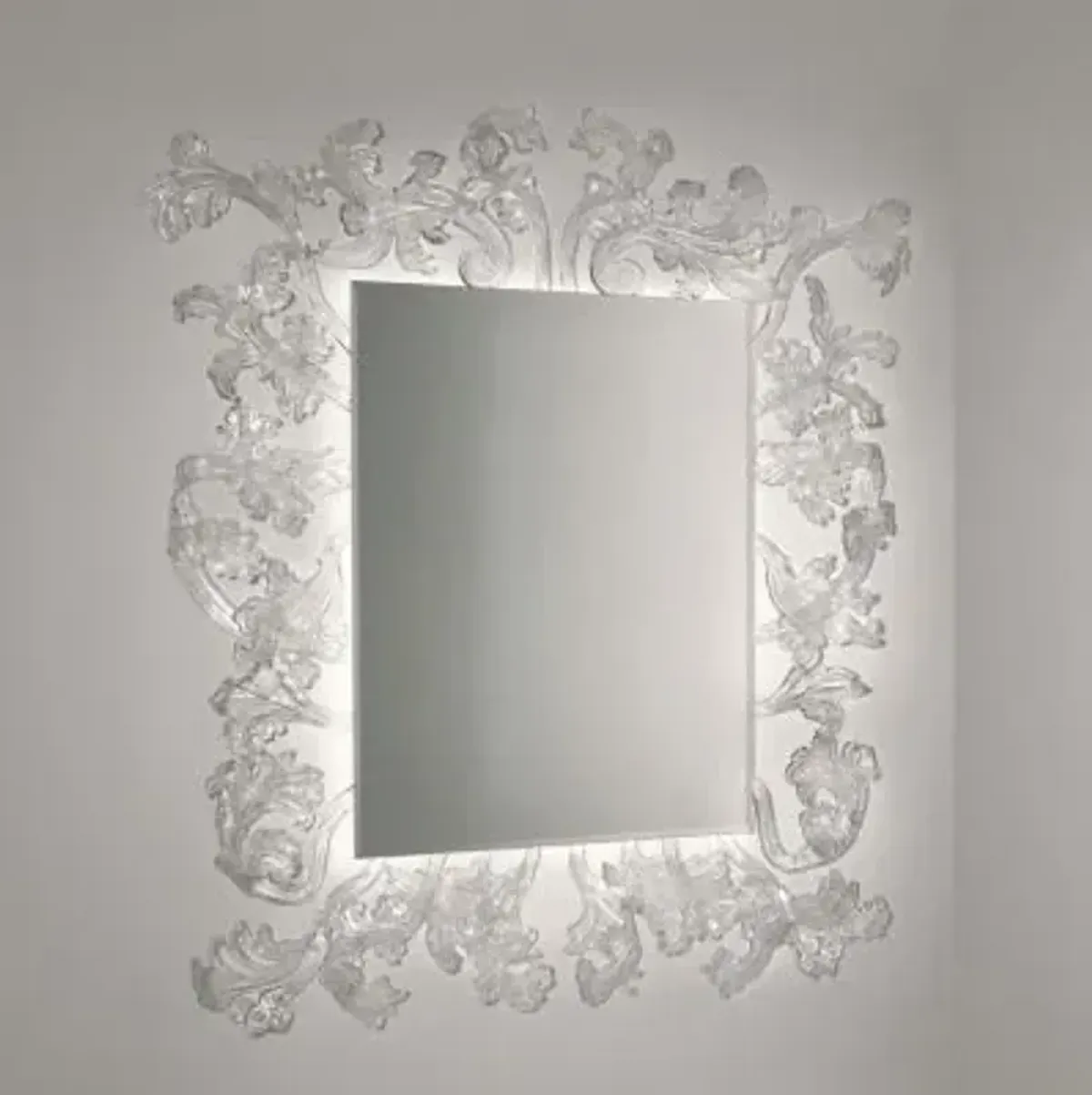 Sturm Und Drand Mirror